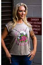Load image into Gallery viewer, Guns &amp; Glory Ladies Tee - Crown of Country
